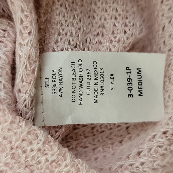 NWT Andree Pink Cowl Neck Sweater M - Picture 14 of 14